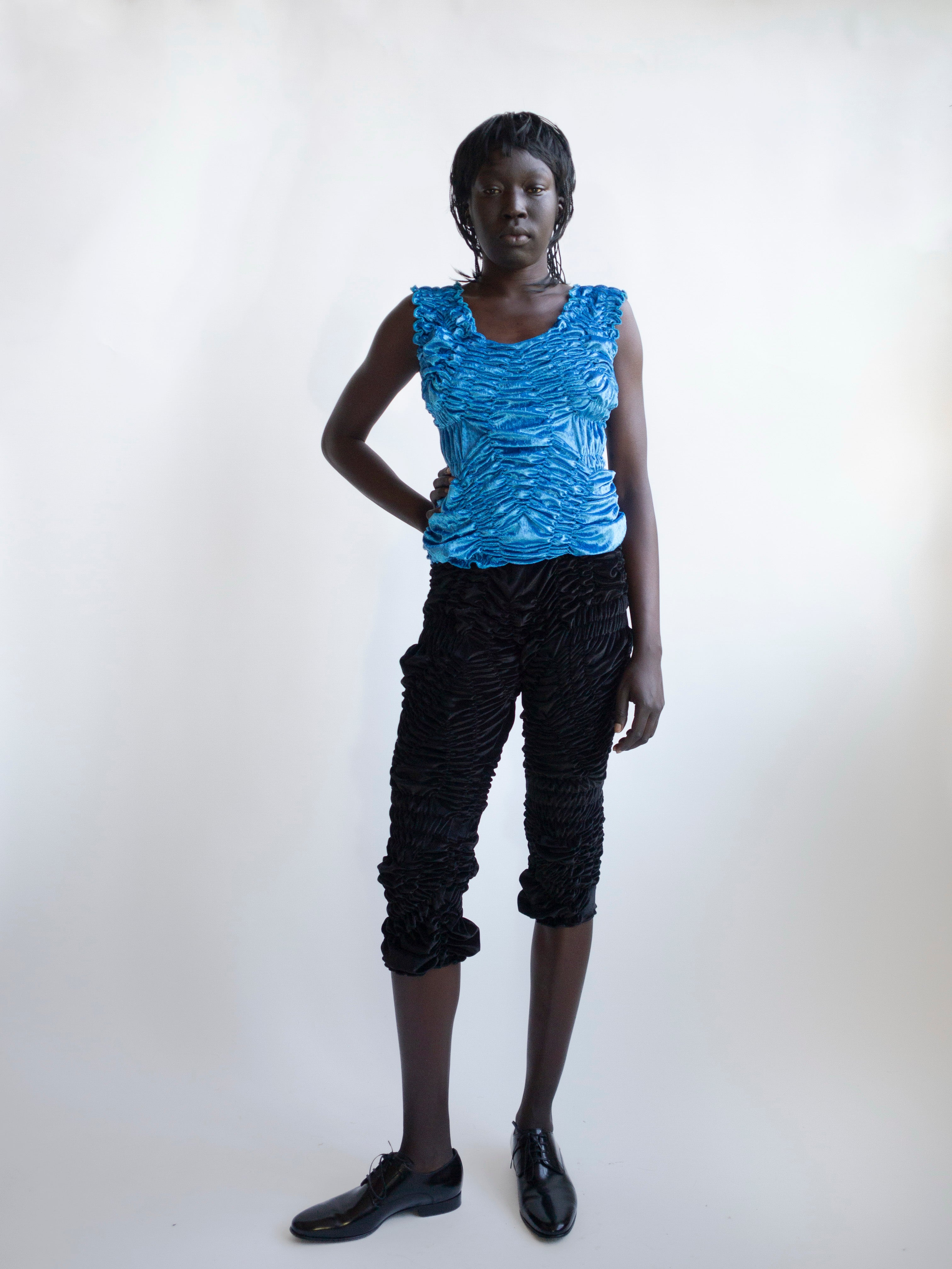 Cropped Twist Trouser